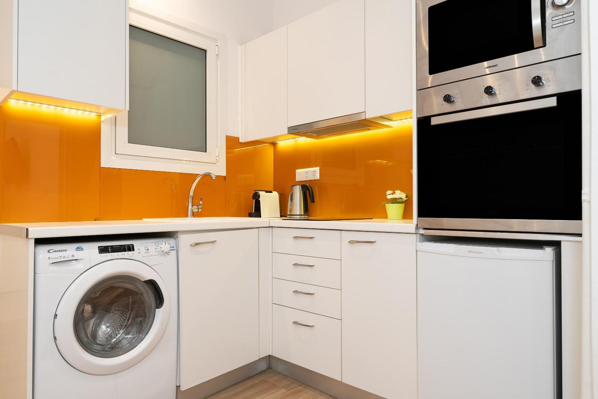 Spacious Peaceful Studio In Атина Екстериор снимка